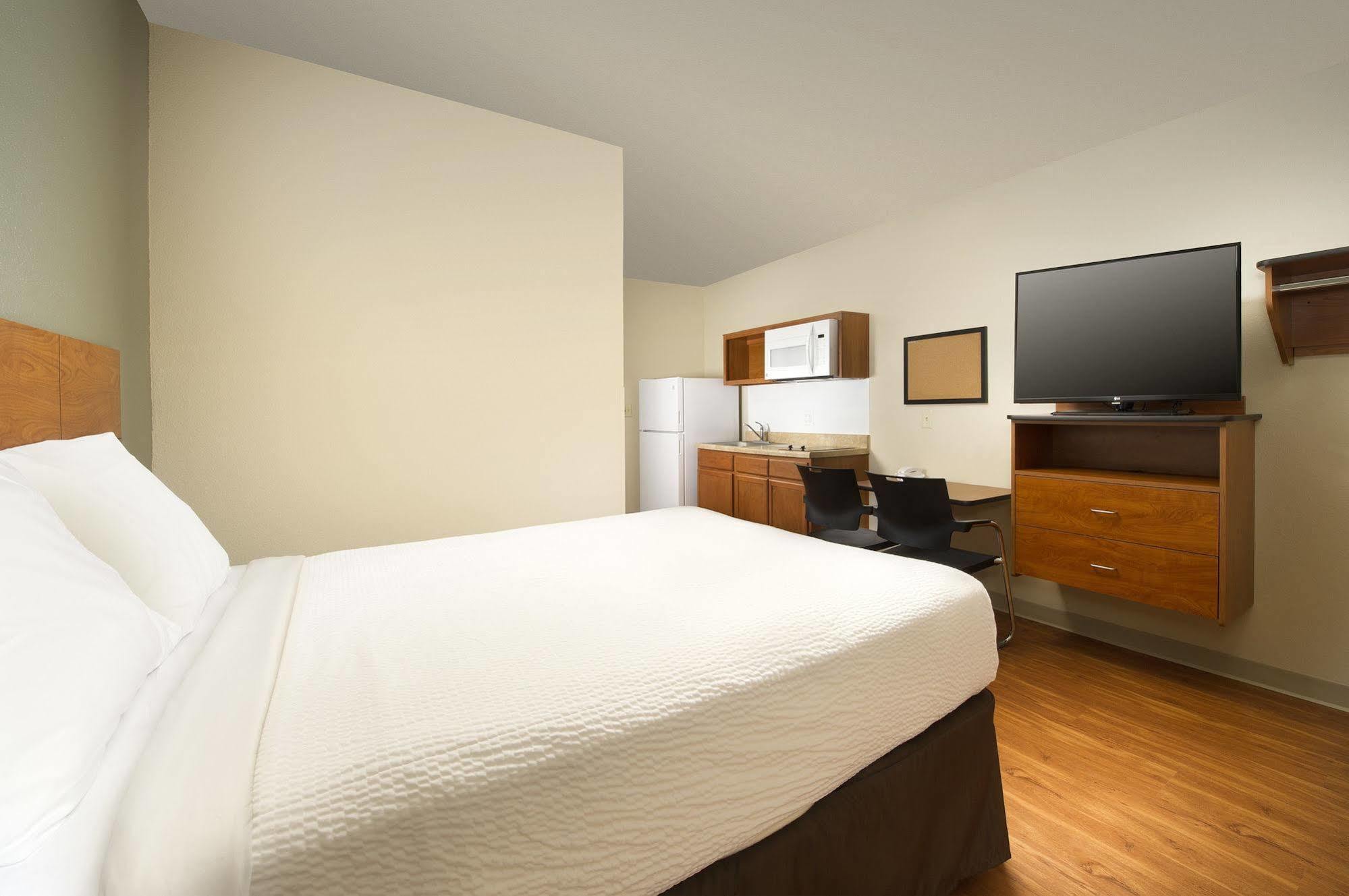 Extended Stay America Select Suites - Omaha - Southwest La Vista Экстерьер фото